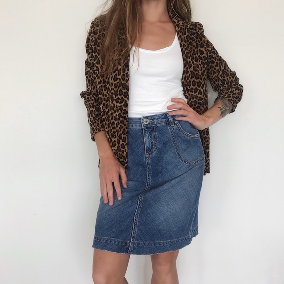 Banana Republic Dresses & Skirts - [Banana Republic] Retro Jean skirt